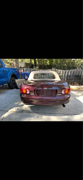 2000 Mazda NB MX-5 Miata - Image 8 of 11