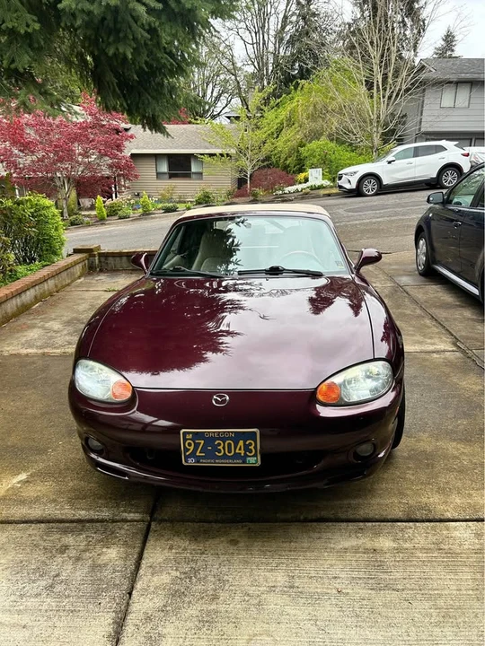 2000 Mazda NB MX-5 Miata - Image 2 of 18