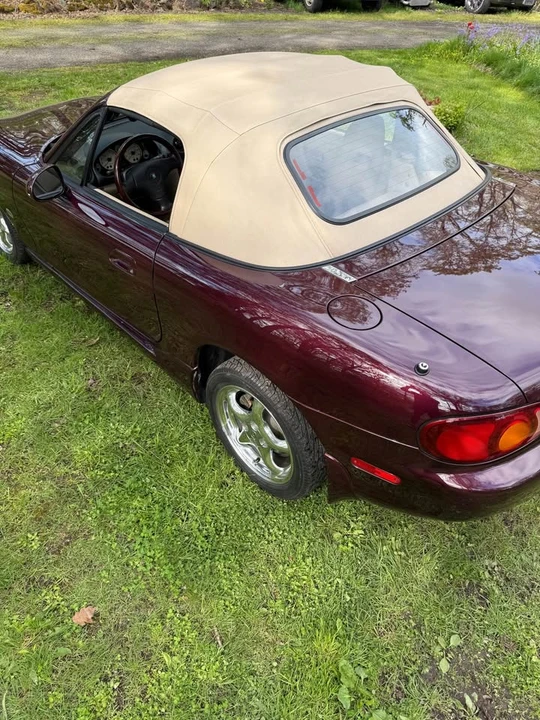2000 Mazda NB MX-5 Miata - Image 13 of 14