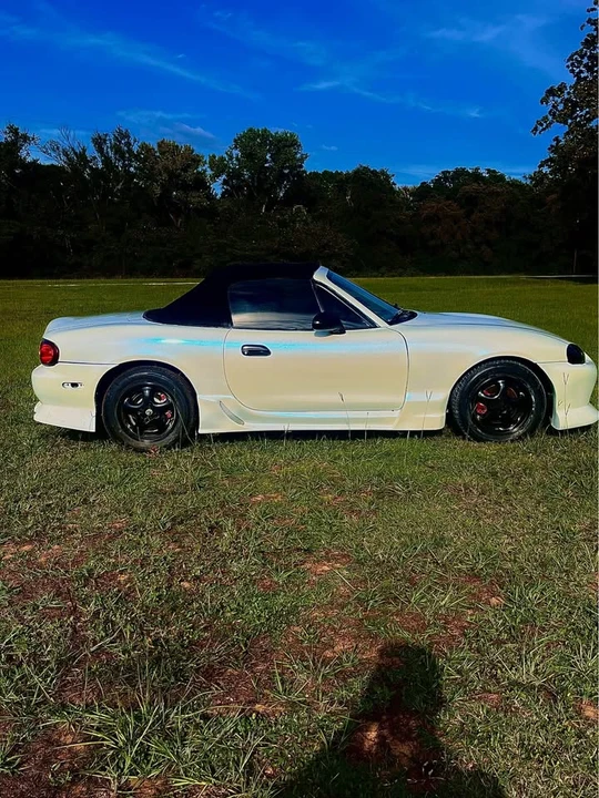 2000 Mazda NB MX-5 Miata - Image 3 of 8