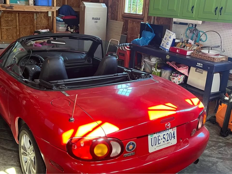 2000 Mazda NB MX-5 Miata - Image 4 of 11