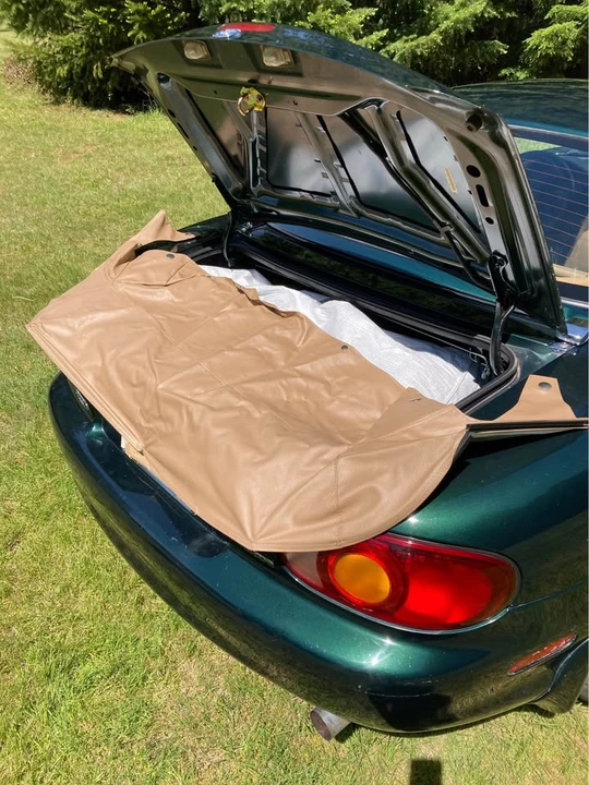 2000 Mazda NB MX-5 Miata - Image 11 of 19
