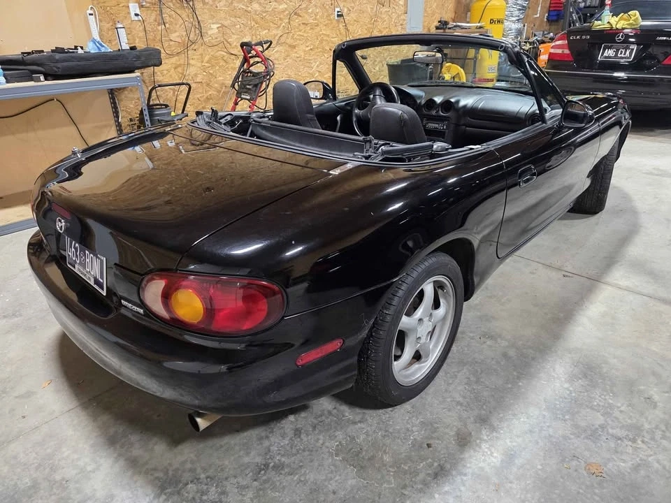 2000 Mazda NB MX-5 Miata - Image 3 of 13