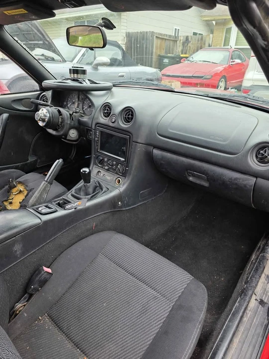 2000 Mazda NB MX-5 Miata - Image 7 of 9