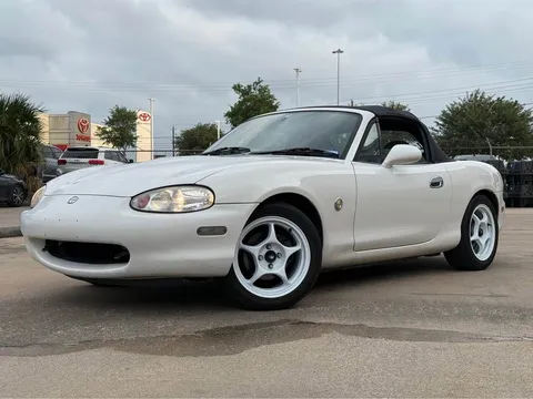 2000 Mazda MX-5 Miata Touring Hard Top Convertible
