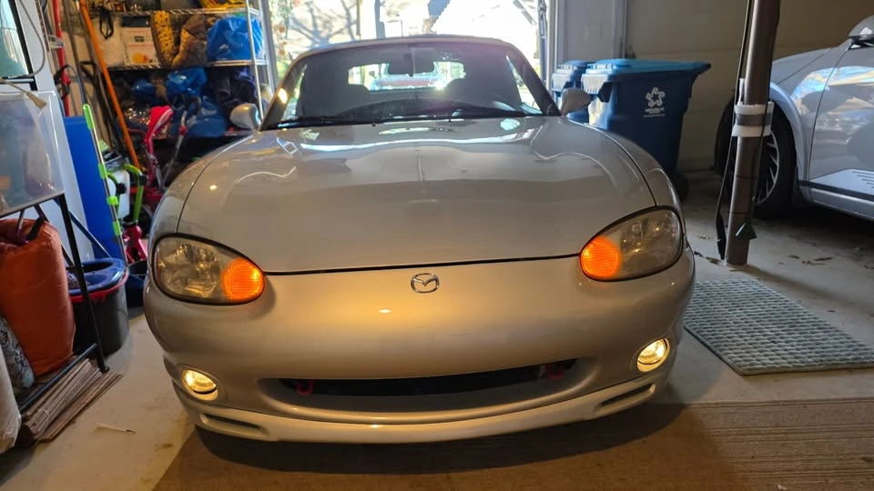 2000 Mazda NB MX-5 Miata - Image 11 of 20