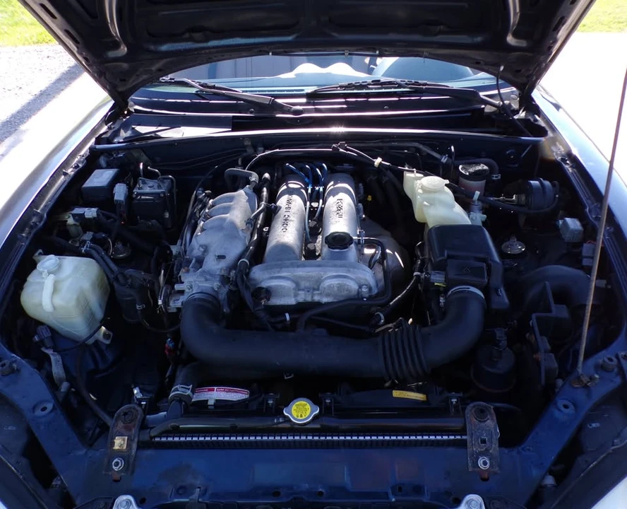 2000 Mazda NB MX-5 Miata - Image 11 of 14