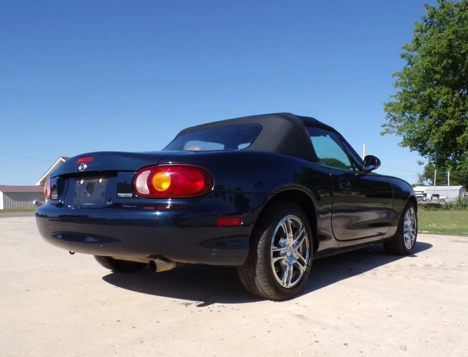 2000 Mazda NB MX-5 Miata - Image 4 of 14