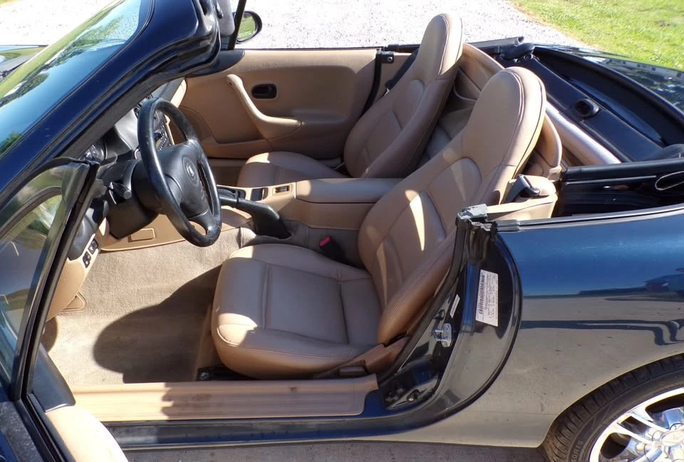 2000 Mazda NB MX-5 Miata - Image 14 of 14