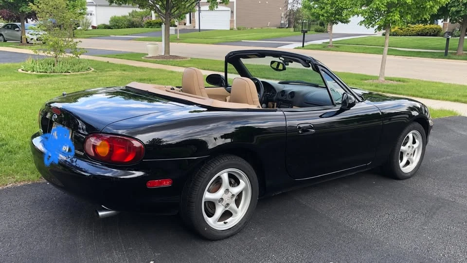 2000 Mazda NB MX-5 Miata - Image 2 of 19