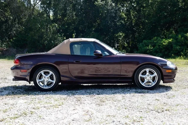 2000 Mazda NB MX-5 Miata - Image 8 of 19