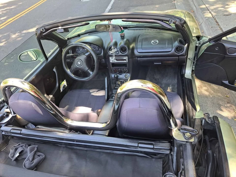 2000 Mazda NB MX-5 Miata - Image 7 of 9
