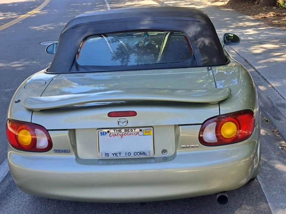 2000 Mazda NB MX-5 Miata - Image 5 of 9