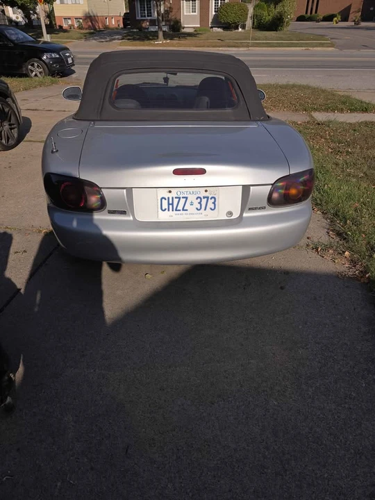 2000 Mazda NB MX-5 Miata - Image 3 of 4