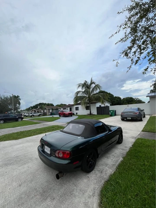 2000 Mazda NB MX-5 Miata - Image 3 of 8