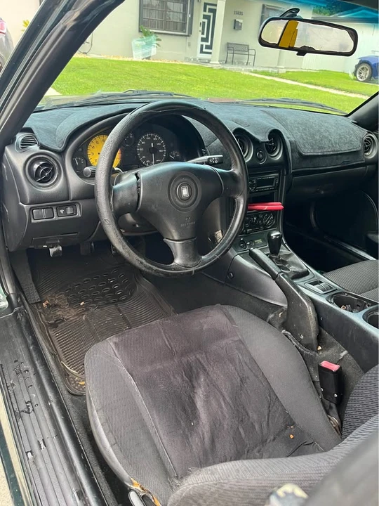 2000 Mazda NB MX-5 Miata - Image 8 of 8