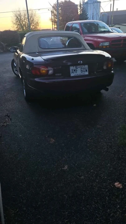 2000 Mazda NB MX-5 Miata - Image 3 of 7