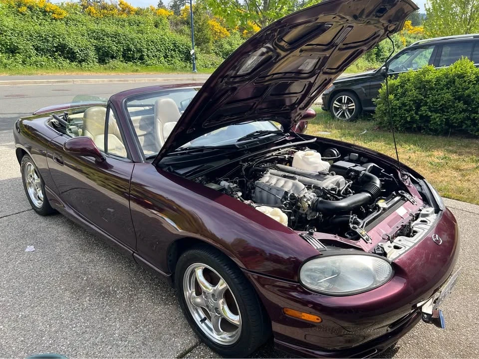 2000 Mazda NB MX-5 Miata - Image 5 of 8