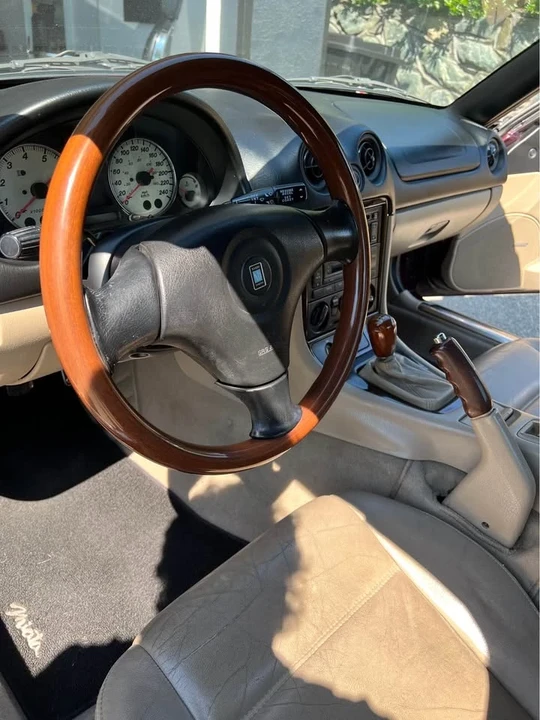 2000 Mazda NB MX-5 Miata - Image 7 of 8