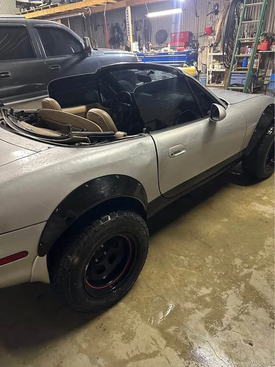 2000 Mazda NB MX-5 Miata - Image 5 of 8