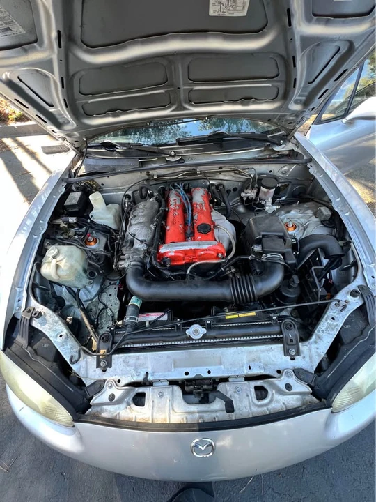 2000 Mazda NB MX-5 Miata - Image 8 of 9