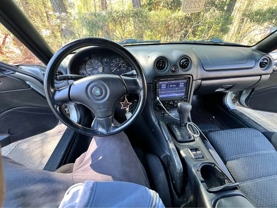 2000 Mazda NB MX-5 Miata - Image 7 of 9