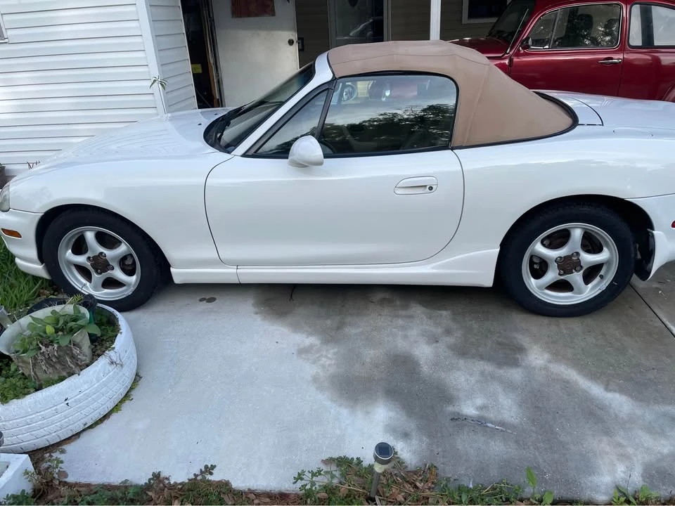 2000 Mazda NB MX-5 Miata - Image 4 of 6