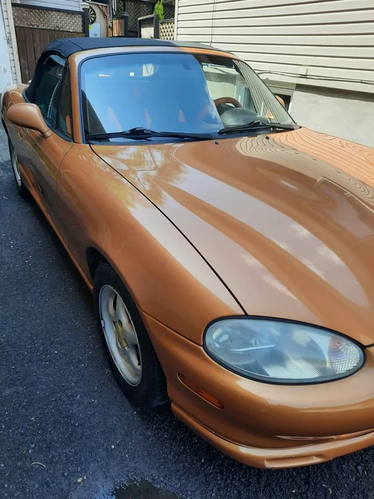 2000 Mazda NB MX-5 Miata - Image 6 of 6