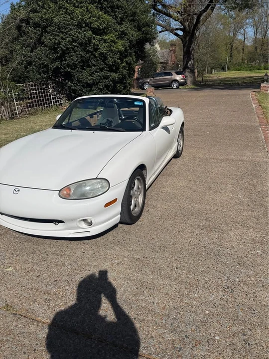 2000 Mazda NB MX-5 Miata - Image 3 of 6