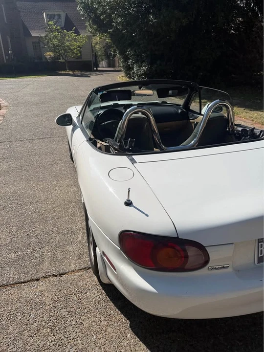 2000 Mazda NB MX-5 Miata - Image 6 of 6