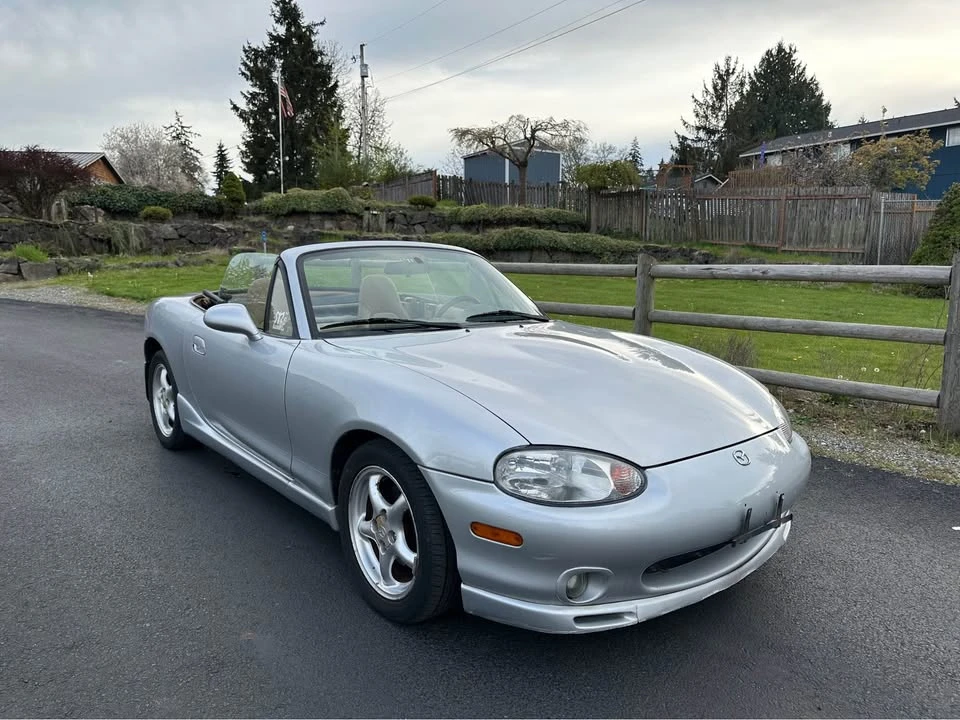 2000 Mazda NB MX-5 Miata - Image 10 of 16
