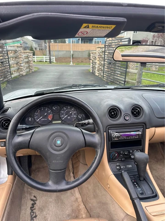 2000 Mazda NB MX-5 Miata - Image 15 of 16