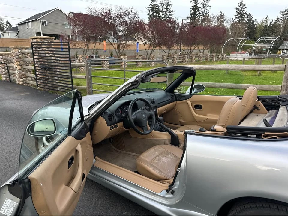 2000 Mazda NB MX-5 Miata - Image 16 of 16