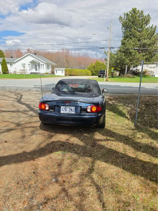 2000 Mazda NB MX-5 Miata - Image 4 of 6