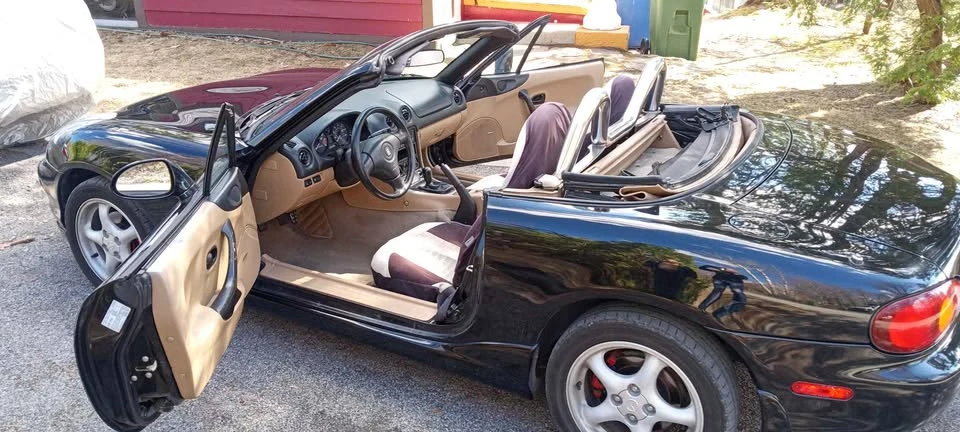 2000 Mazda NB MX-5 Miata - Image 6 of 10
