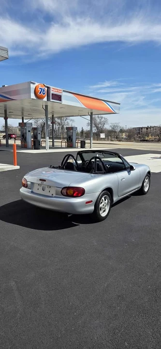 2000 Mazda NB MX-5 Miata - Image 4 of 15