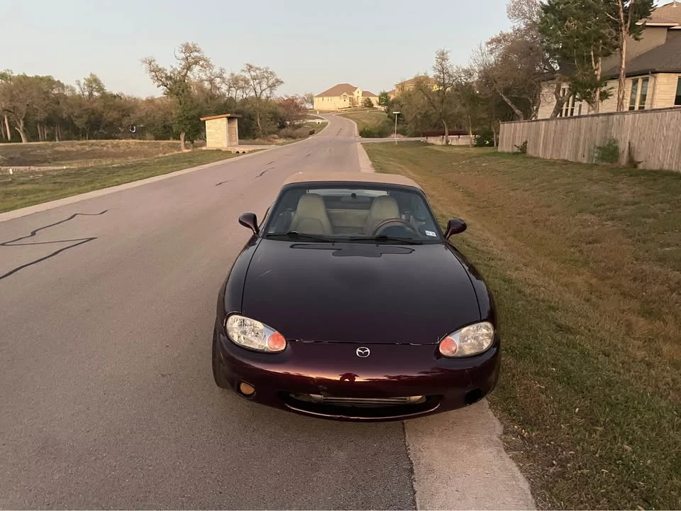 2000 Mazda NB MX-5 Miata - Image 4 of 9