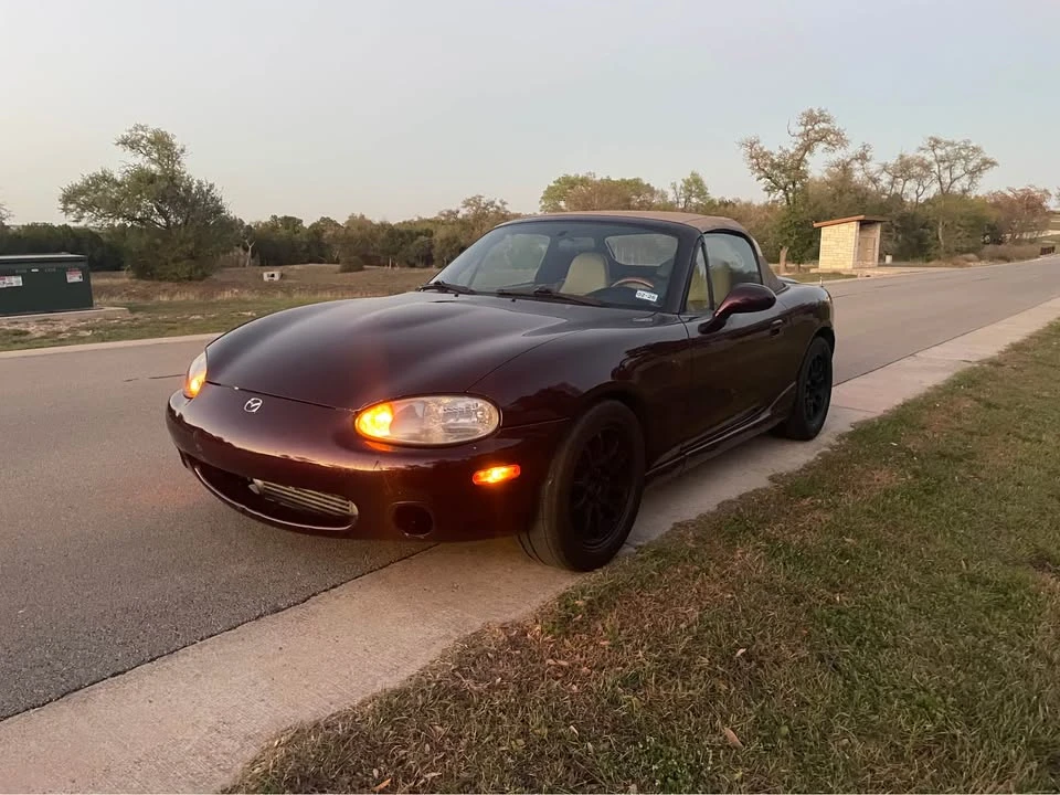 2000 Mazda NB MX-5 Miata - Image 8 of 9