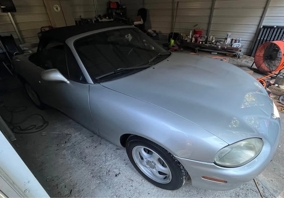 2000 Mazda NB MX-5 Miata - Image 8 of 11