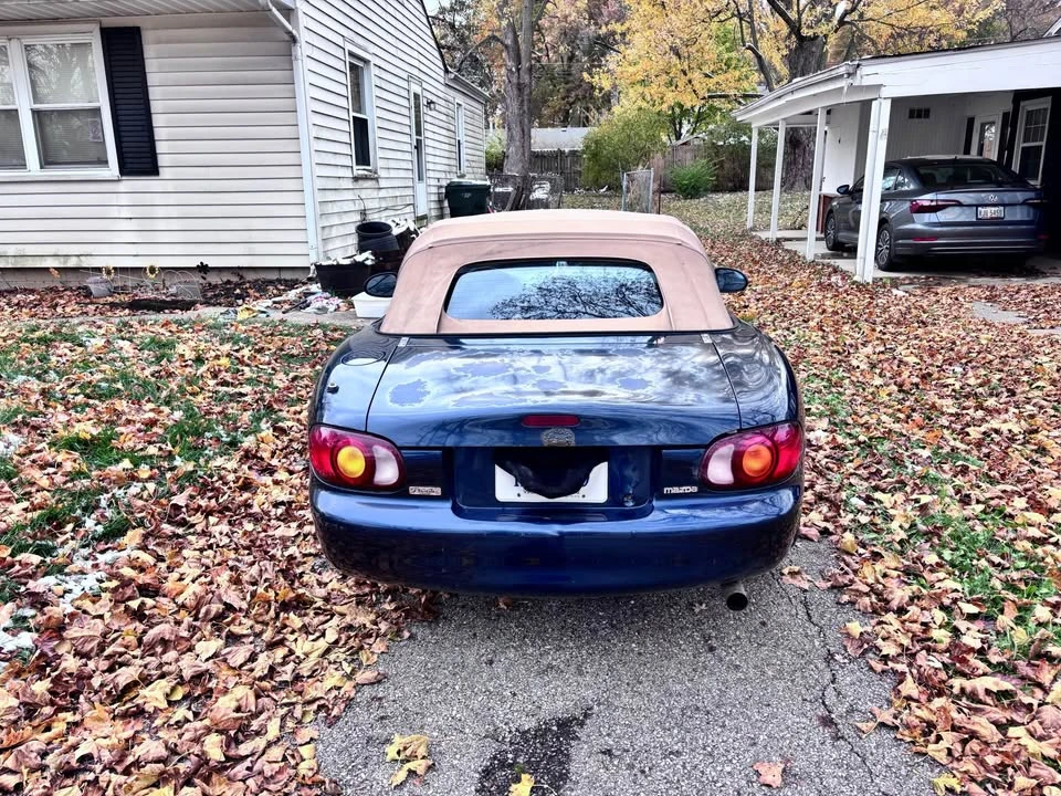 2000 Mazda NB MX-5 Miata - Image 3 of 10