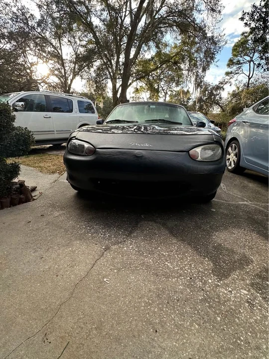 2000 Mazda NB MX-5 Miata - Image 9 of 11