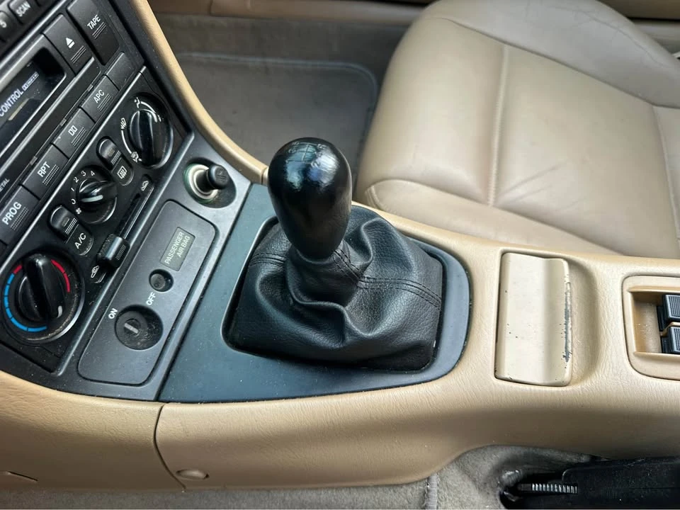 2000 Mazda NB MX-5 Miata - Image 3 of 11