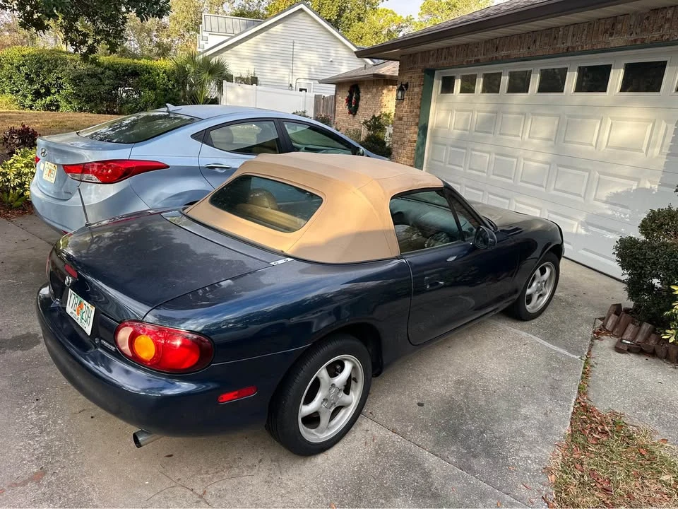 2000 Mazda NB MX-5 Miata - Image 11 of 11