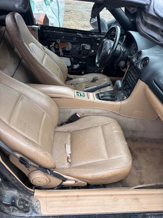 2000 Mazda NB MX-5 Miata - Image 5 of 5