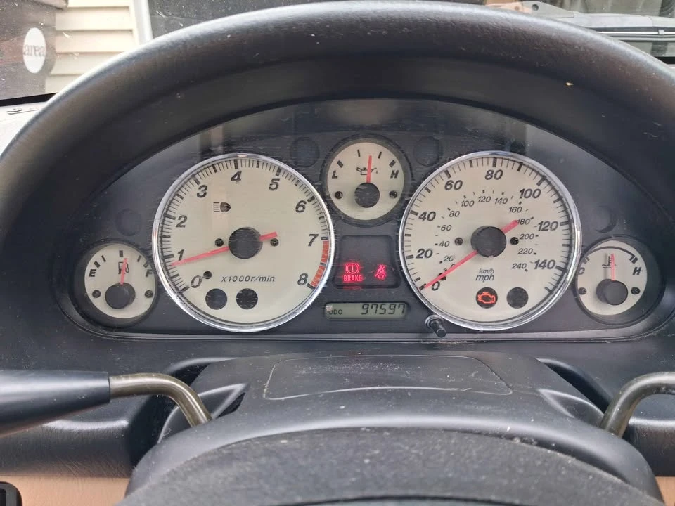 2000 Mazda NB MX-5 Miata - Image 8 of 15