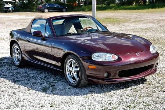 2000 Mazda MX-5 Miata