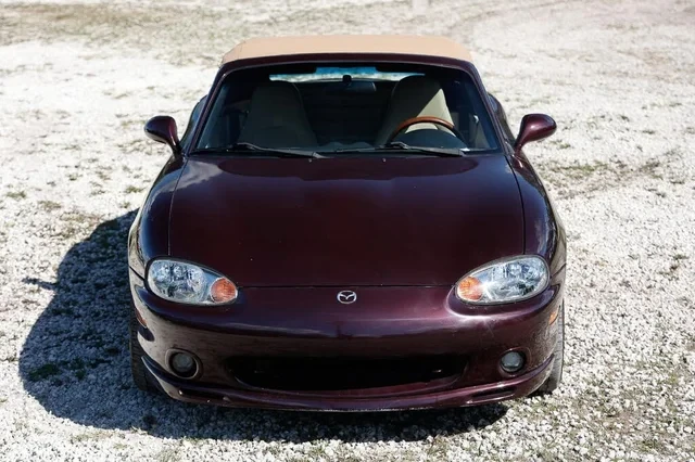 2000 Mazda NB MX-5 Miata - Image 18 of 19