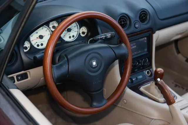 2000 Mazda NB MX-5 Miata - Image 18 of 19