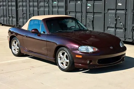 2000 Mazda MX-5 Miata