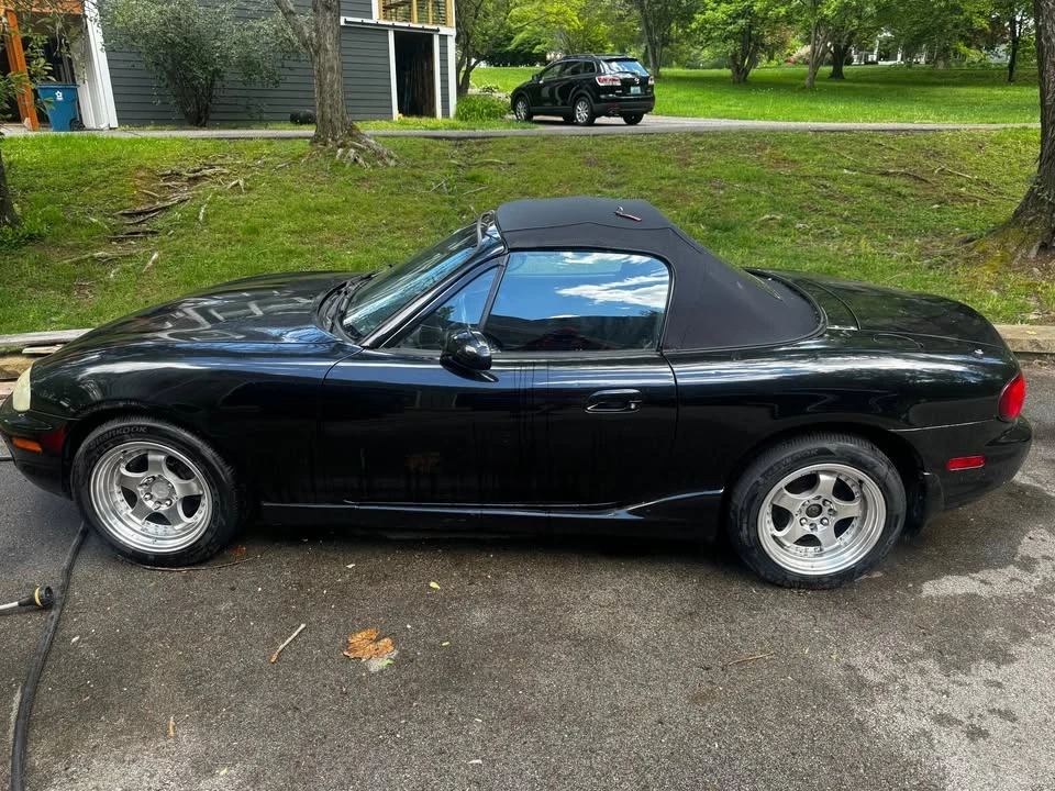 2000 Mazda NB MX-5 Miata - Image 5 of 19